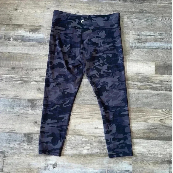 Zyia  Leggings - Picture 3 of 4